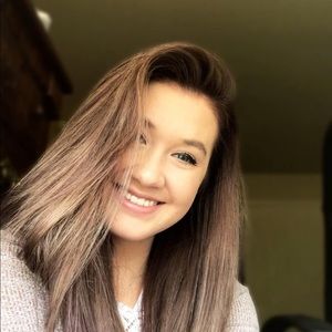 Meet your Posher, Allison